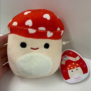 Malcolm Mushroom Squishmallow❤️